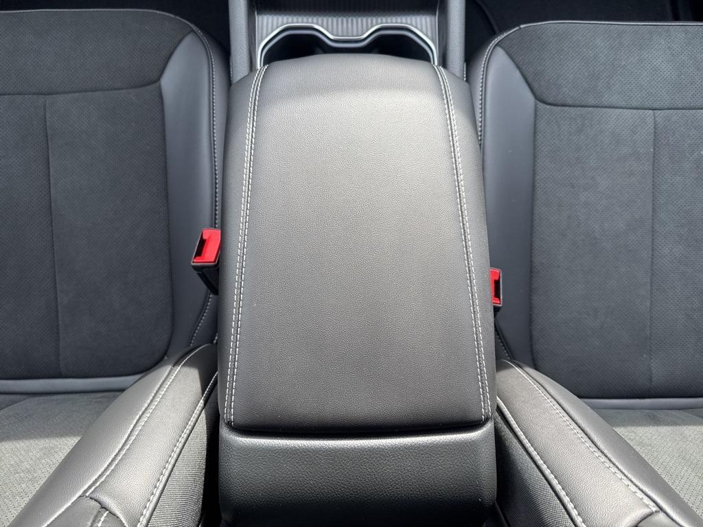 new 2025 Jeep Grand Cherokee car, priced at $46,125