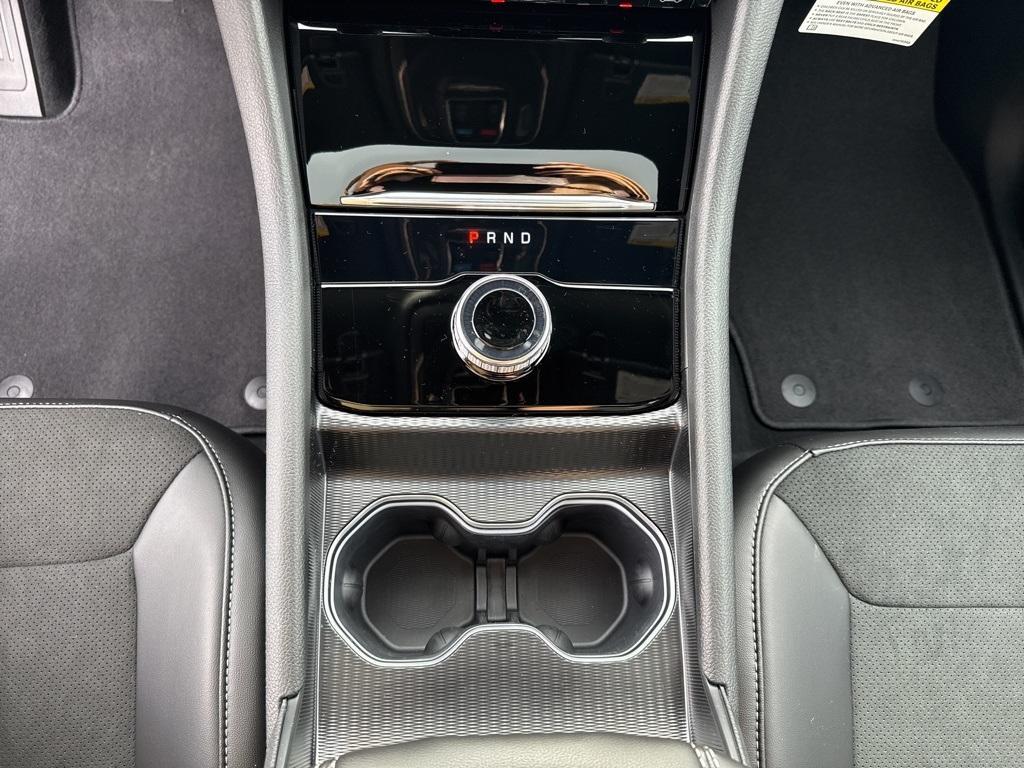 new 2025 Jeep Grand Cherokee car, priced at $46,125