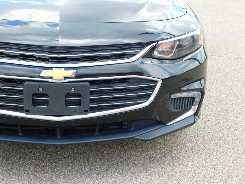 used 2018 Chevrolet Malibu car, priced at $11,590