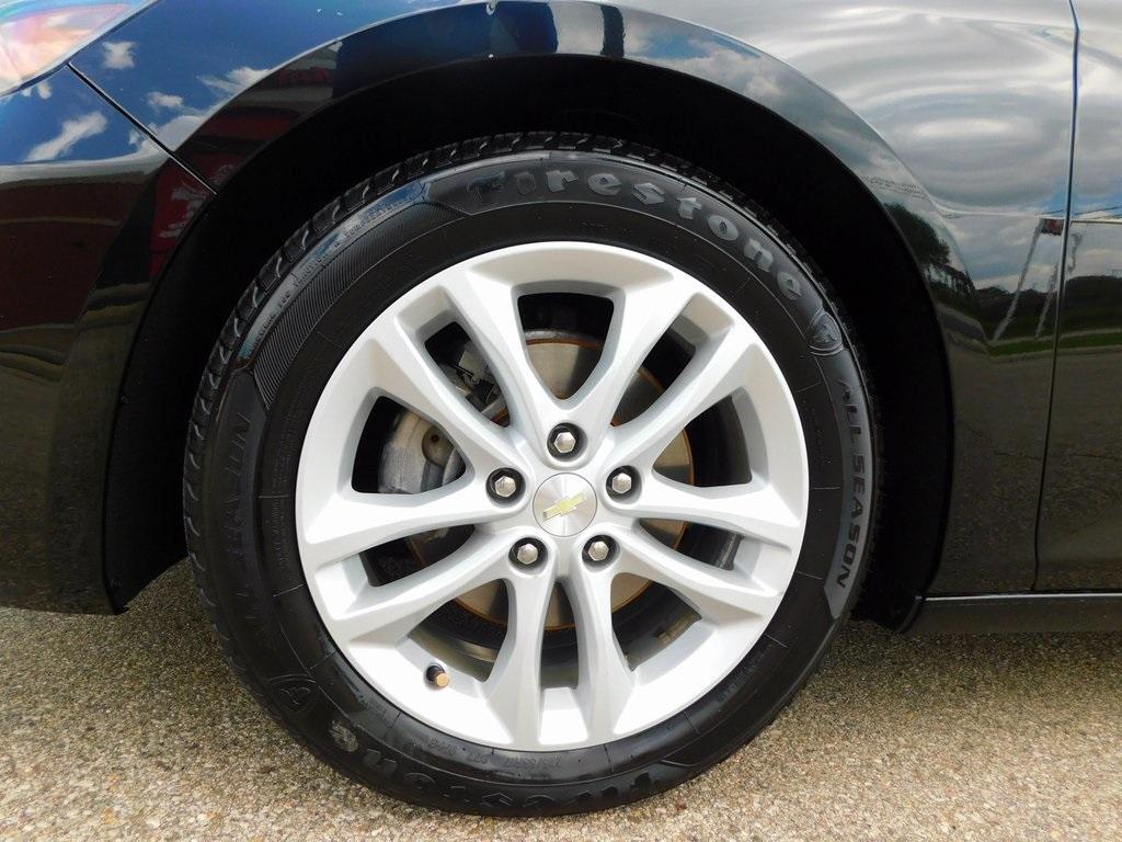 used 2018 Chevrolet Malibu car, priced at $11,590
