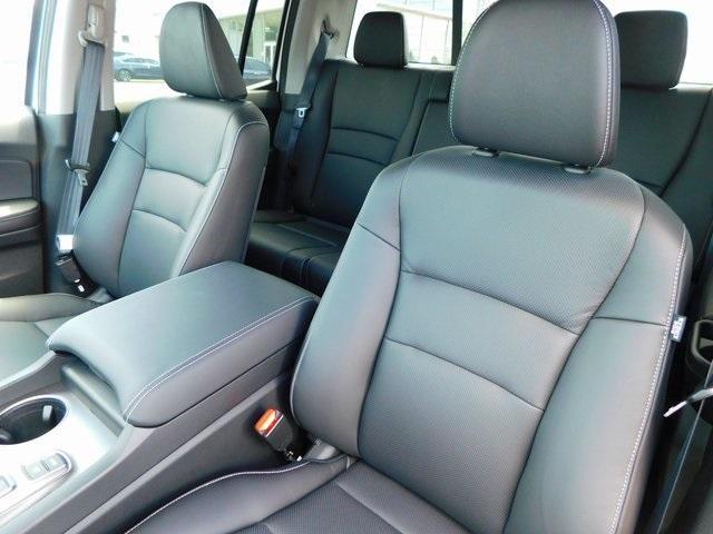 new 2025 Honda Ridgeline car, priced at $42,754