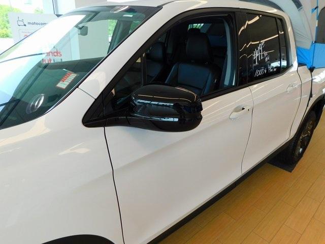 new 2025 Honda Ridgeline car, priced at $40,375