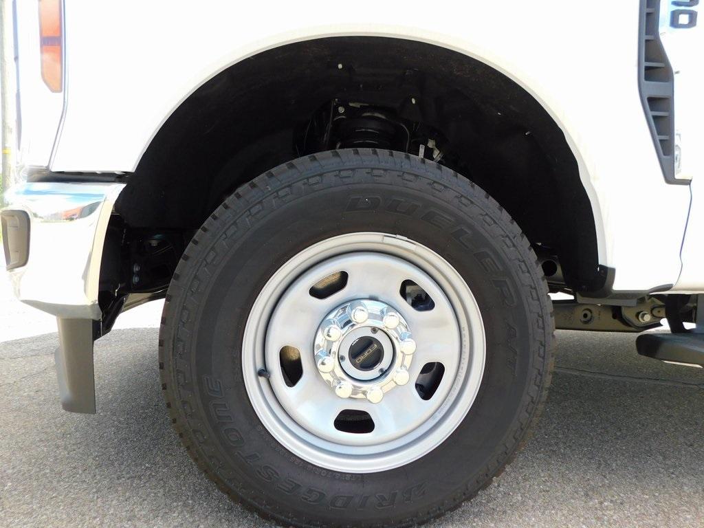 new 2024 Ford F-350 car, priced at $58,737