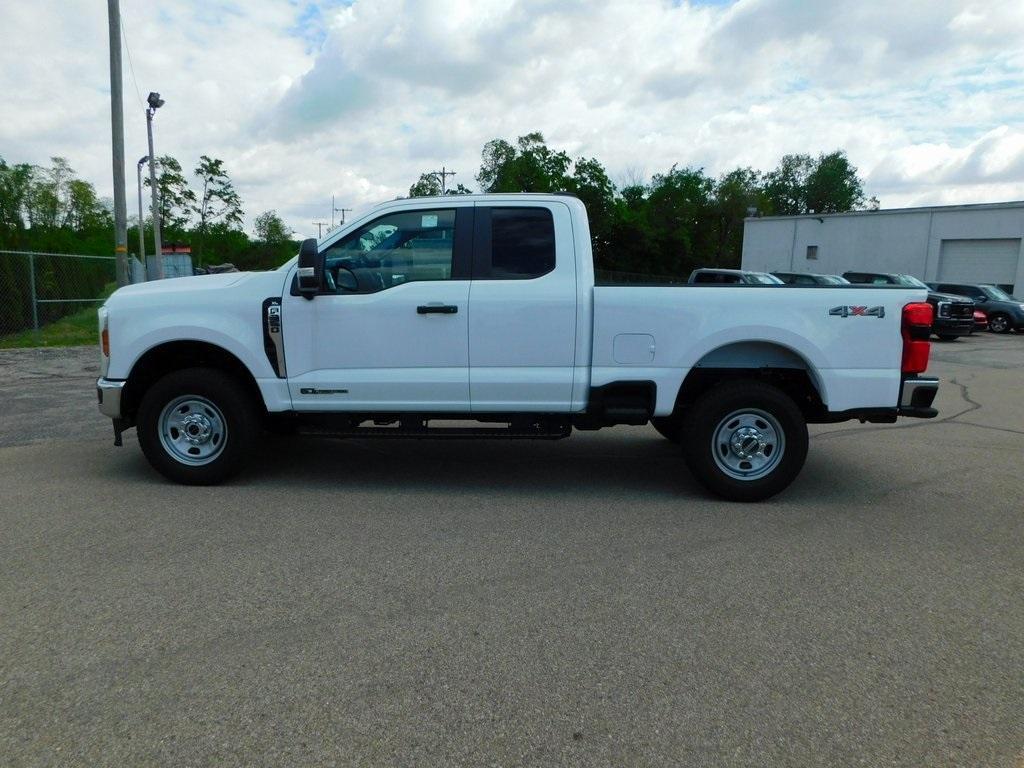 new 2024 Ford F-350 car, priced at $58,737