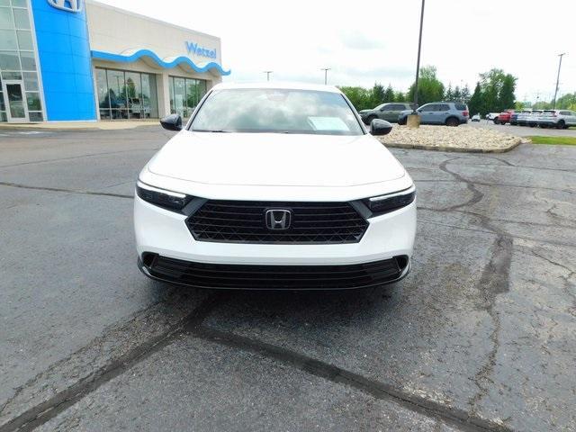 new 2025 Honda Accord Hybrid car, priced at $35,916