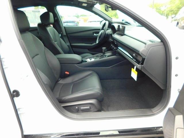new 2025 Honda Accord Hybrid car, priced at $35,916