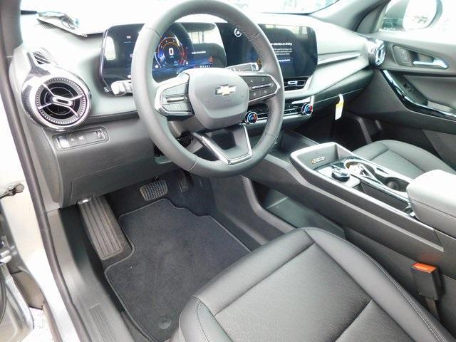 new 2026 Chevrolet Equinox car, priced at $31,295