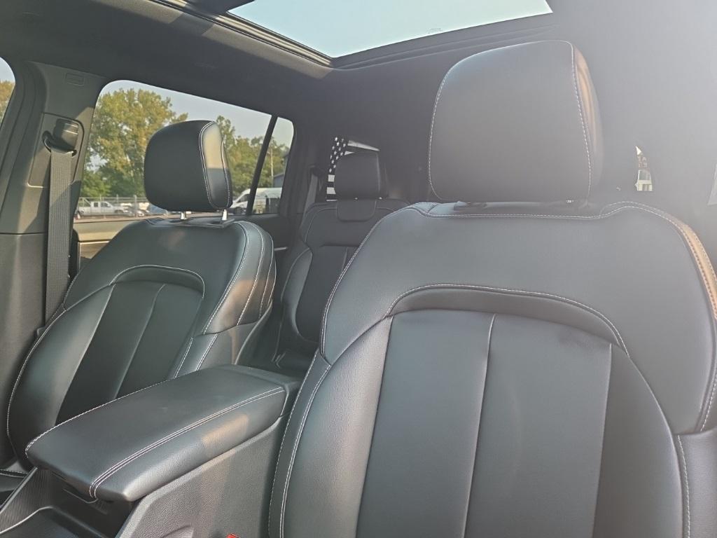 used 2024 Jeep Grand Cherokee L car, priced at $39,999