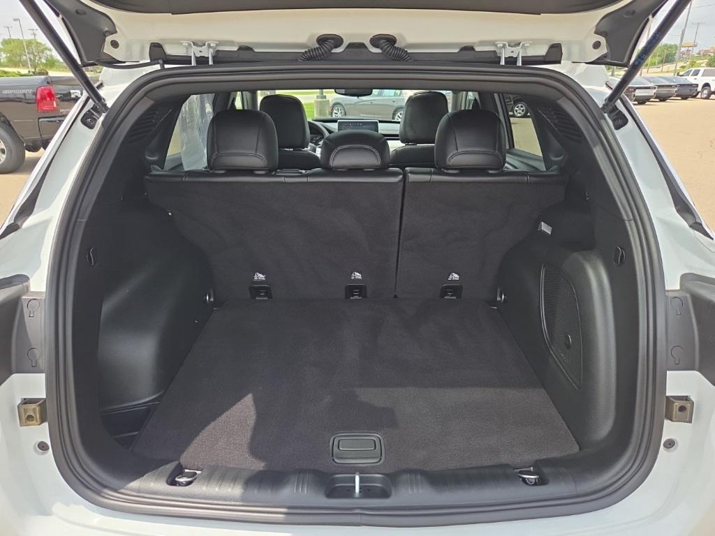 used 2024 Jeep Compass car, priced at $27,998