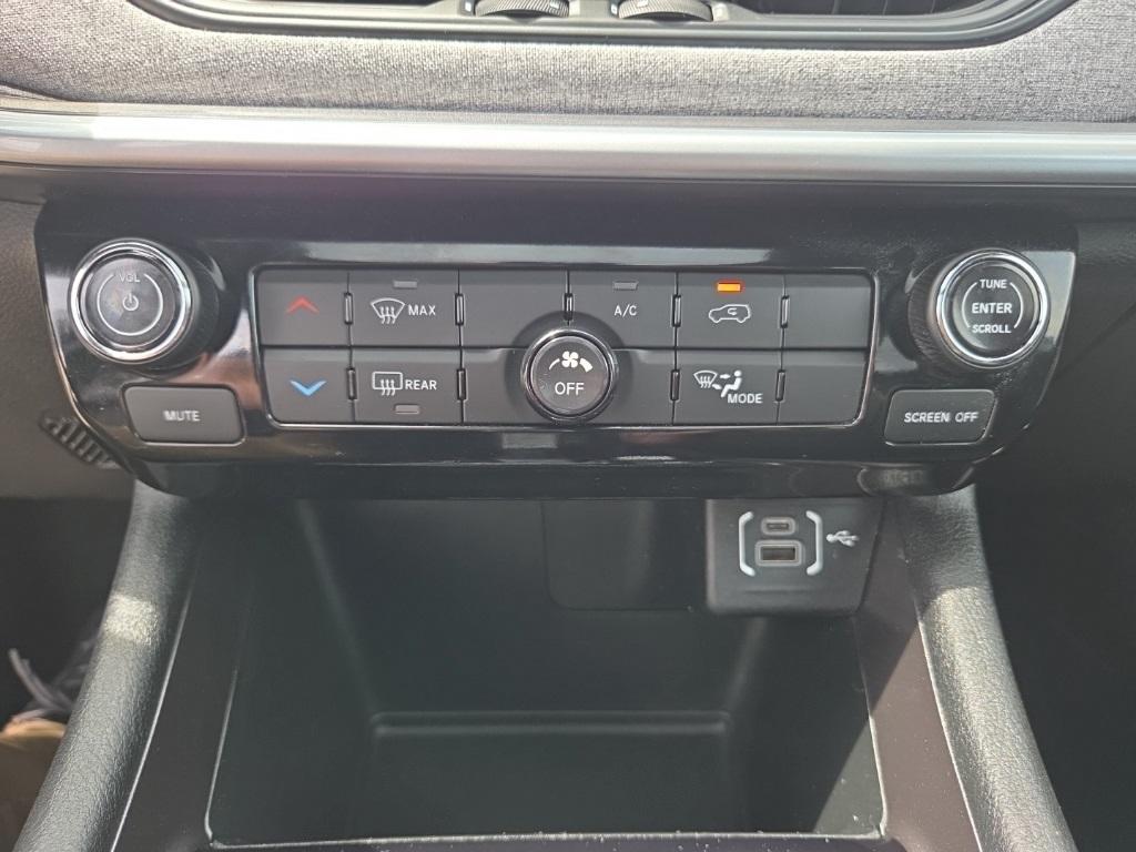 used 2024 Jeep Compass car, priced at $27,998