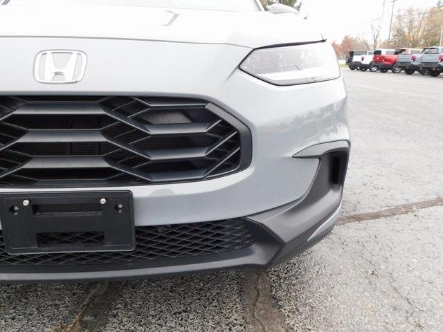 used 2025 Honda HR-V car, priced at $27,750