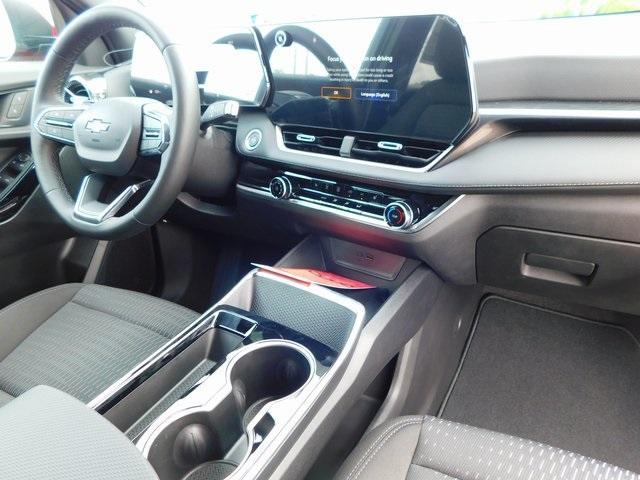 new 2025 Chevrolet Equinox car, priced at $31,340