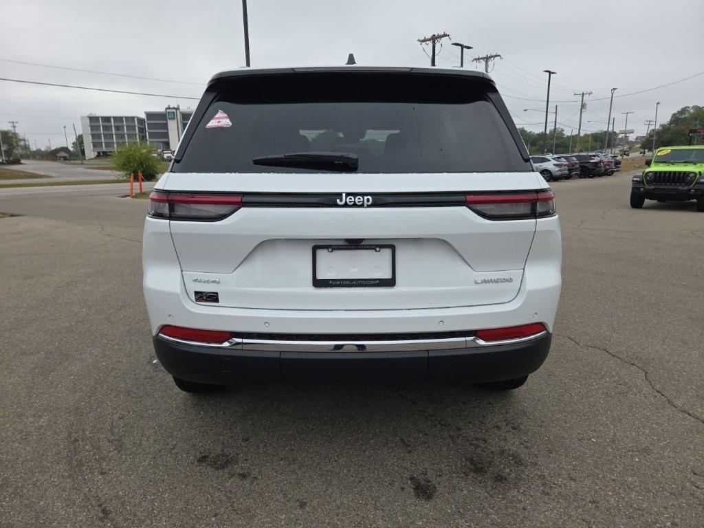 new 2025 Jeep Grand Cherokee car, priced at $35,995