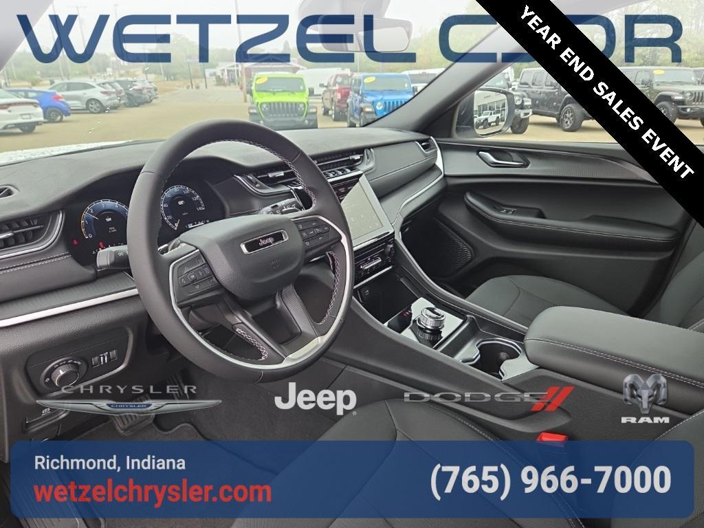new 2025 Jeep Grand Cherokee car, priced at $34,465