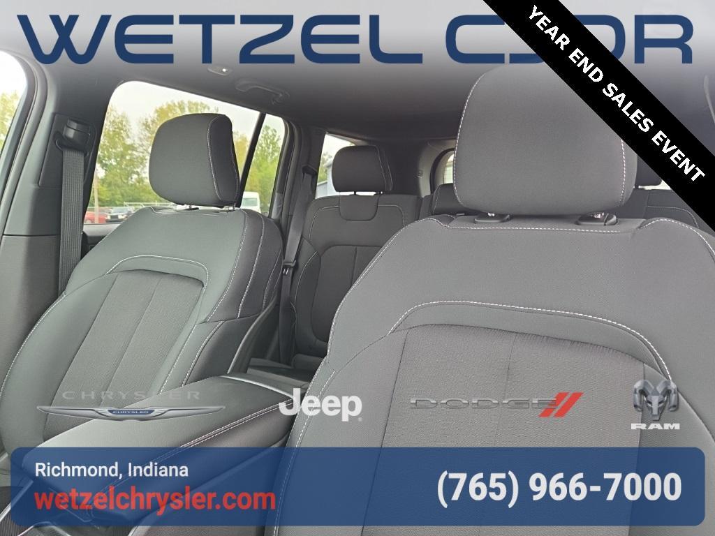 new 2025 Jeep Grand Cherokee car, priced at $34,465
