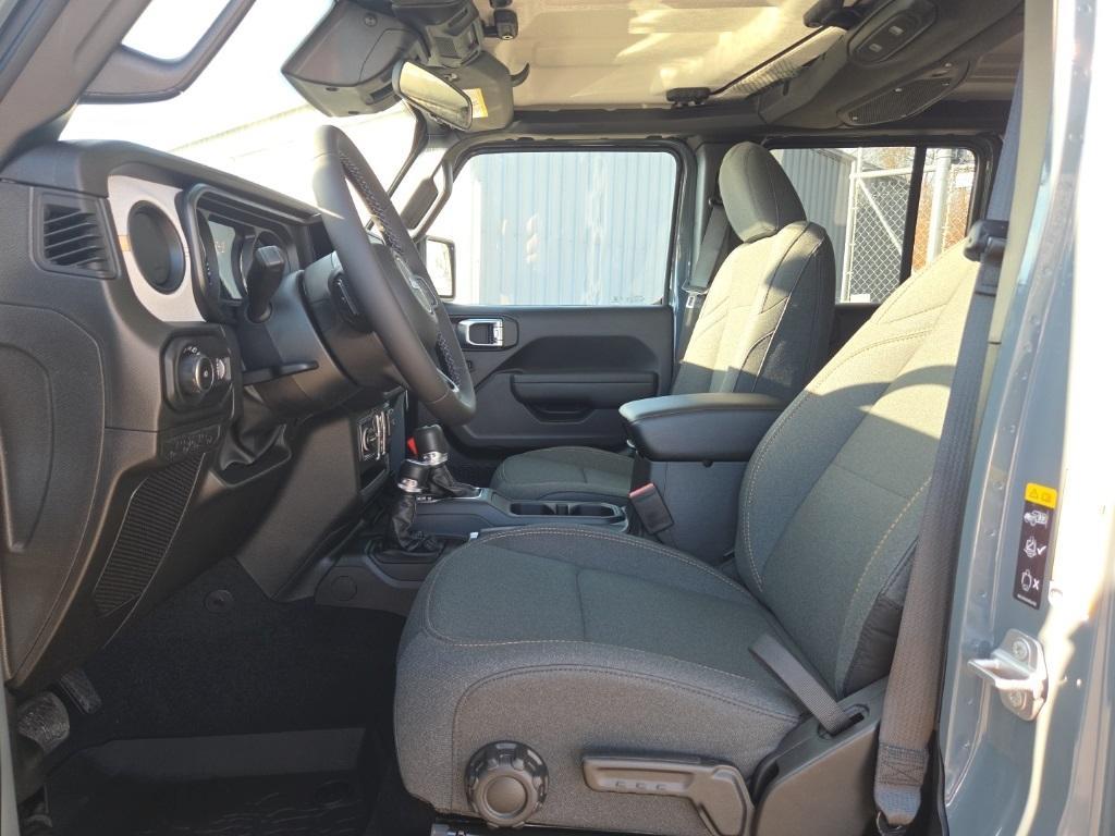 new 2026 Jeep Wrangler car, priced at $44,495