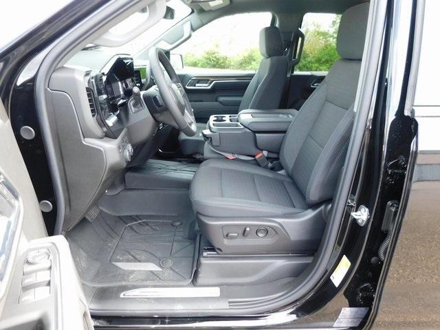 new 2025 Chevrolet Silverado 1500 car, priced at $53,915