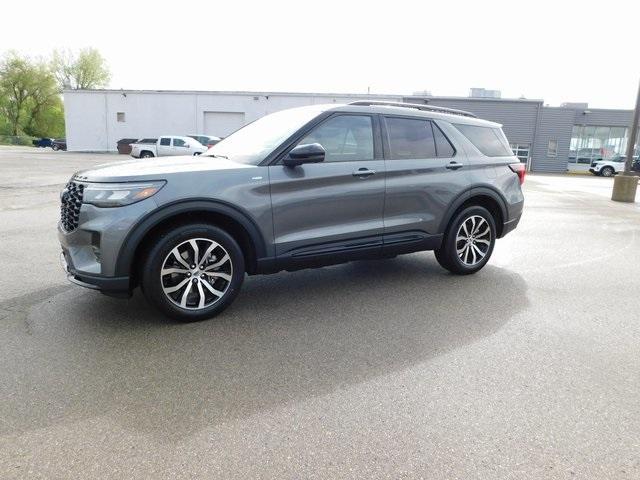 new 2025 Ford Explorer car, priced at $48,590