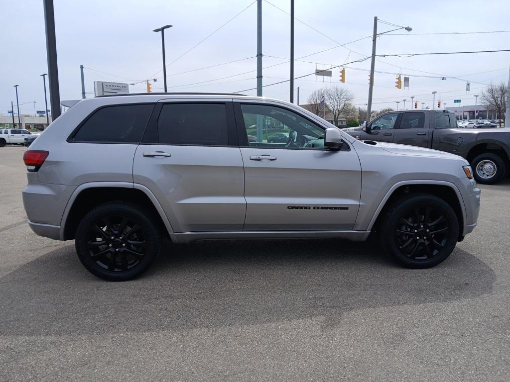 used 2020 Jeep Grand Cherokee car, priced at $28,478