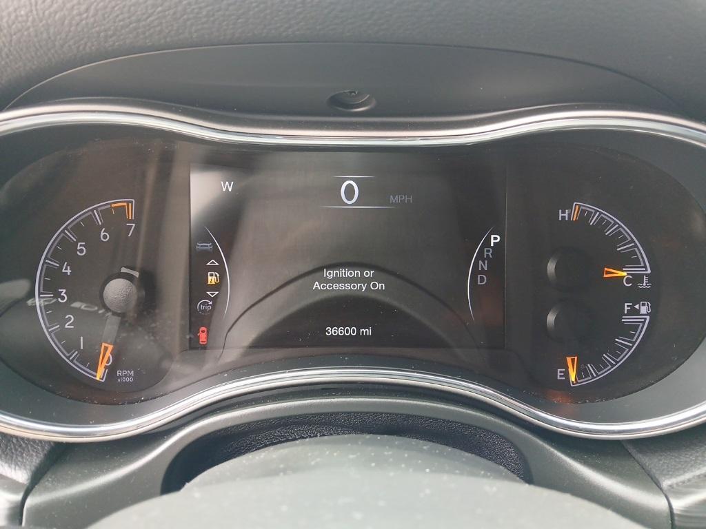 used 2020 Jeep Grand Cherokee car, priced at $28,478