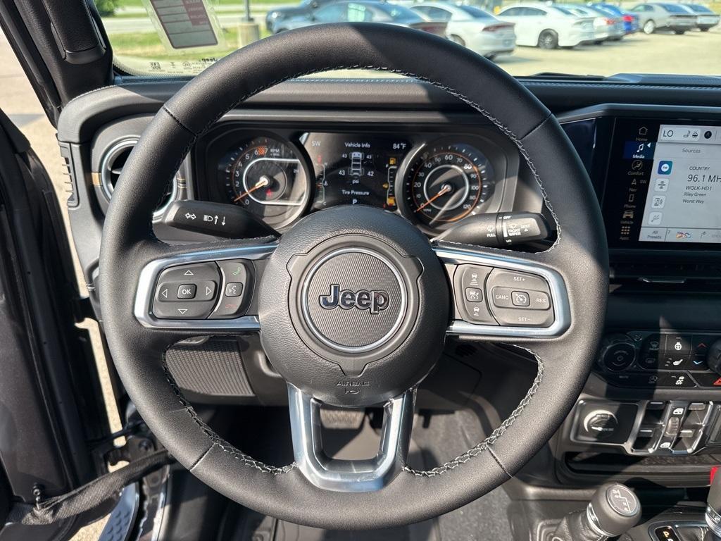 new 2025 Jeep Wrangler car, priced at $54,720