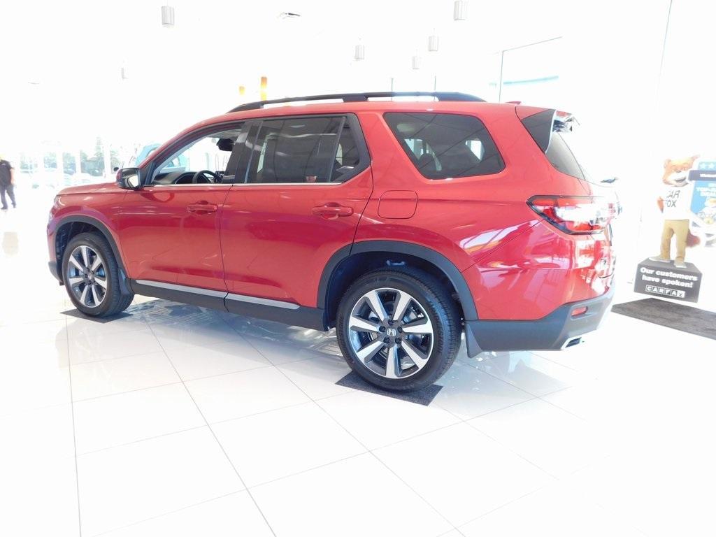 new 2025 Honda Pilot car, priced at $48,803