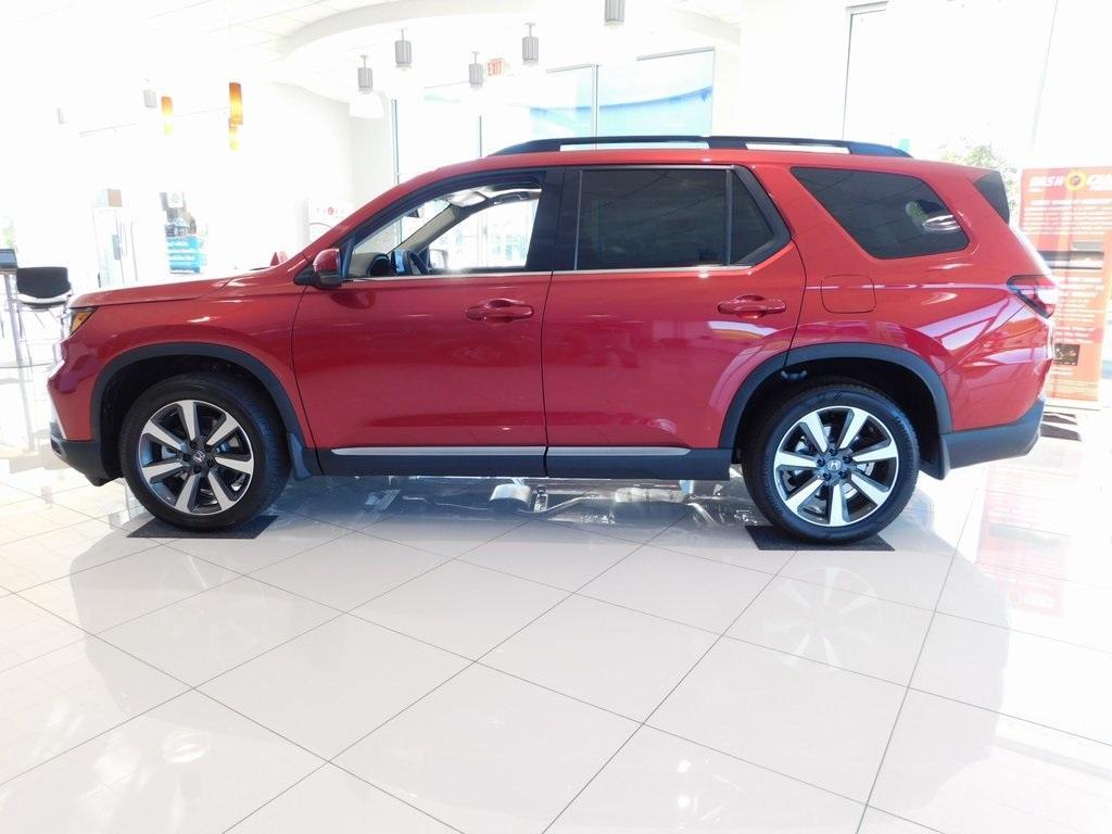 new 2025 Honda Pilot car, priced at $48,803