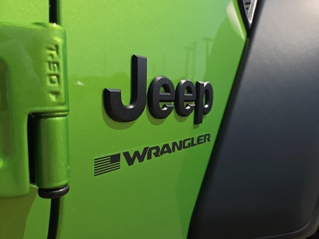 new 2025 Jeep Wrangler car, priced at $37,837