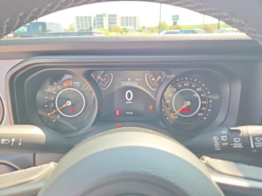 new 2025 Jeep Wrangler car, priced at $37,837