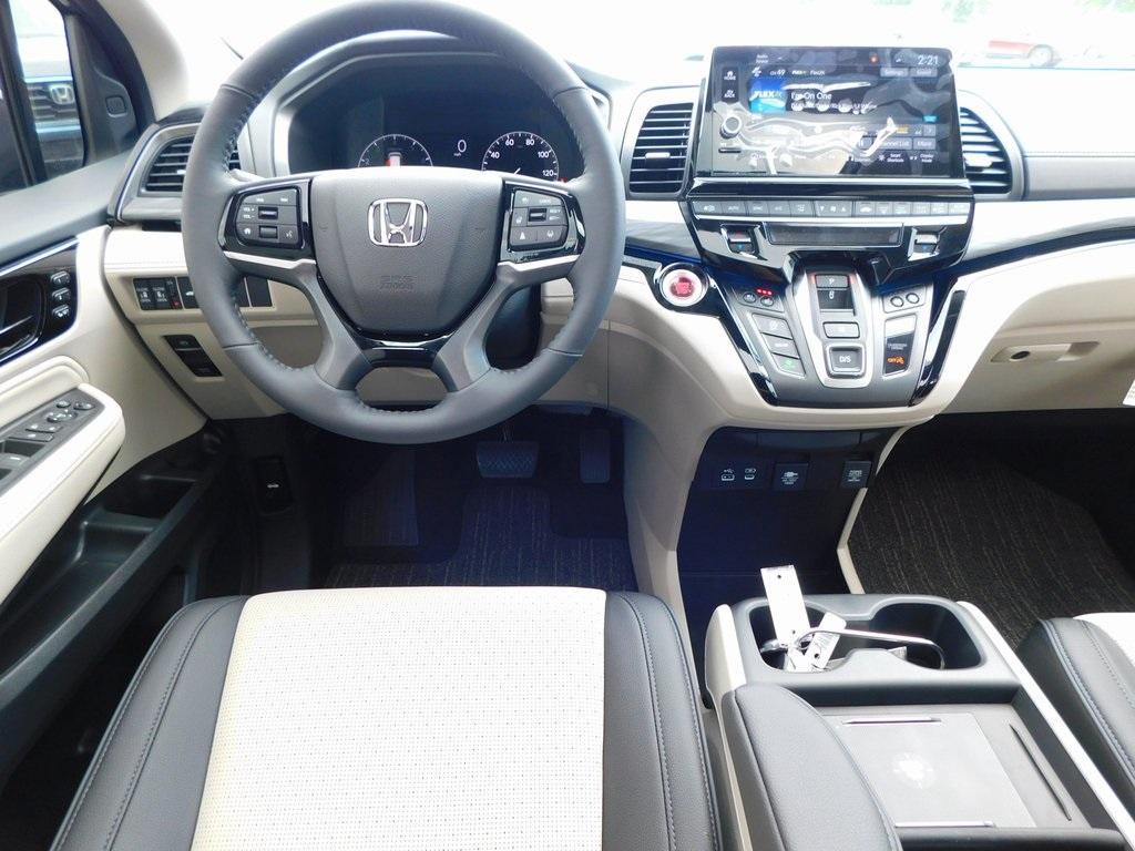new 2026 Honda Odyssey car, priced at $51,406
