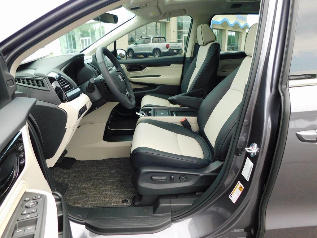 new 2026 Honda Odyssey car, priced at $51,406