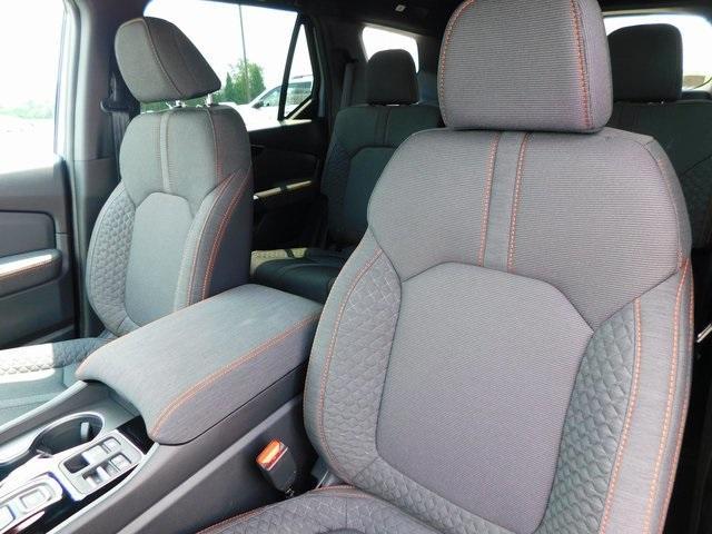 new 2025 Honda Pilot car, priced at $42,988