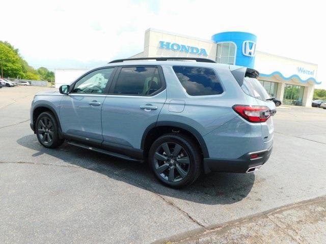 new 2025 Honda Pilot car, priced at $42,988