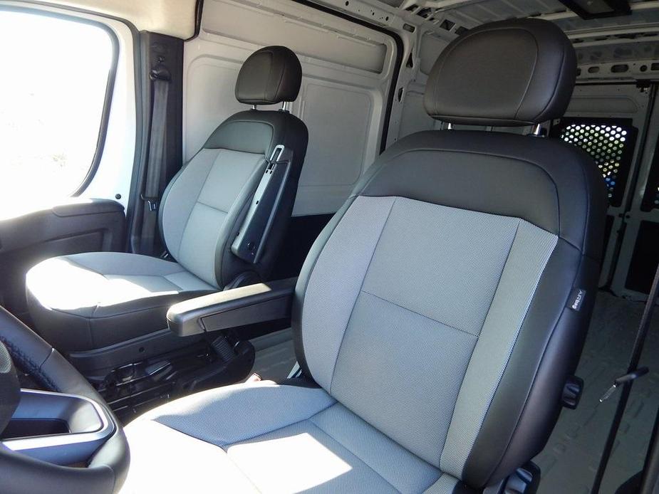 new 2024 Ram ProMaster 2500 car, priced at $53,030