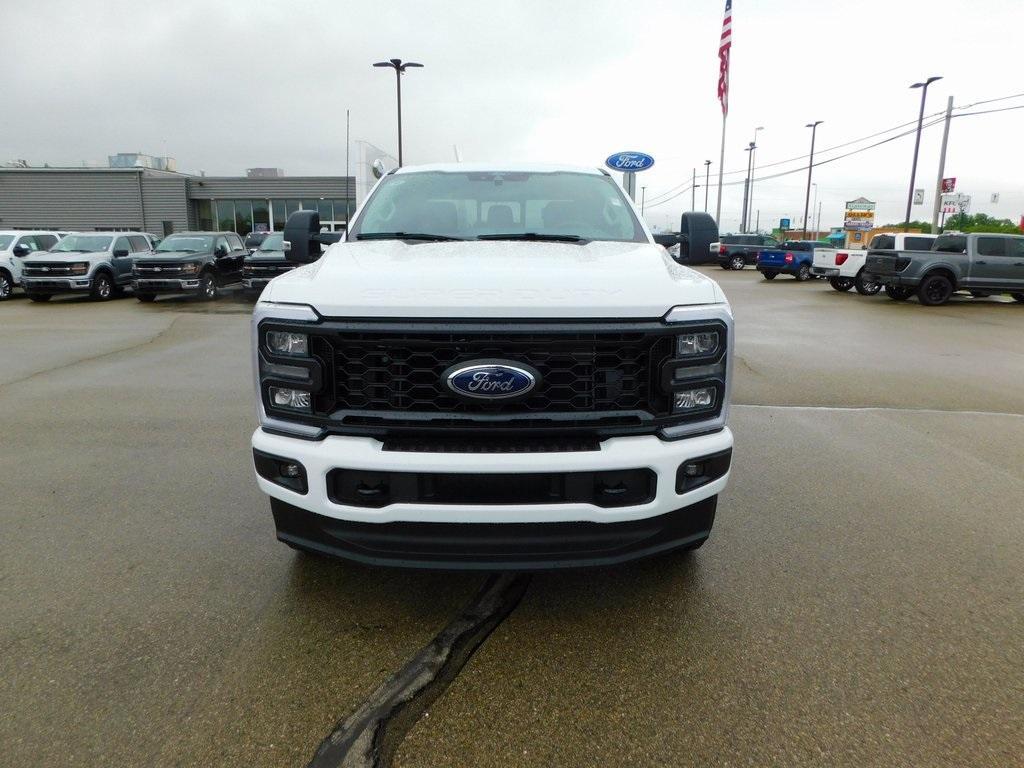 new 2025 Ford F-350 car, priced at $58,972