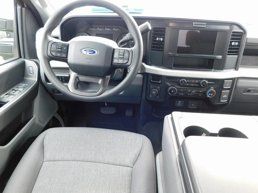 new 2025 Ford F-350 car, priced at $63,075