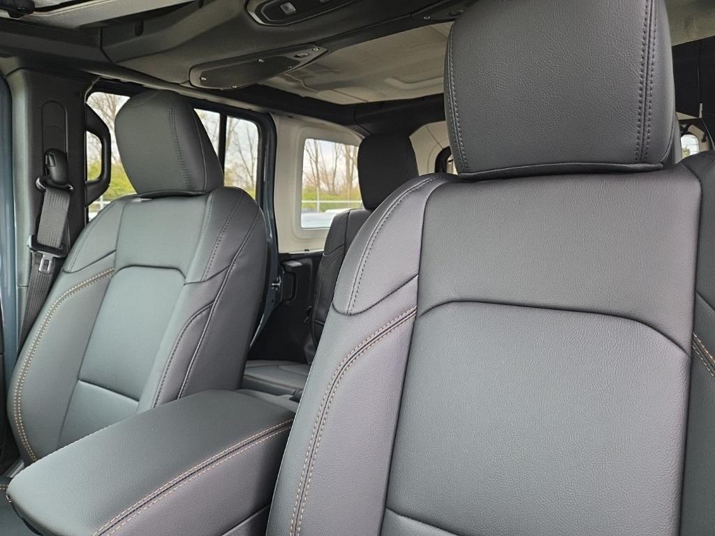 new 2026 Jeep Wrangler car, priced at $46,995