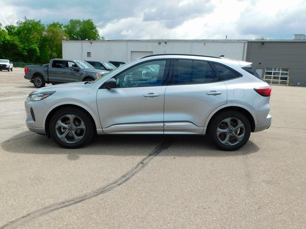 used 2024 Ford Escape car, priced at $22,788