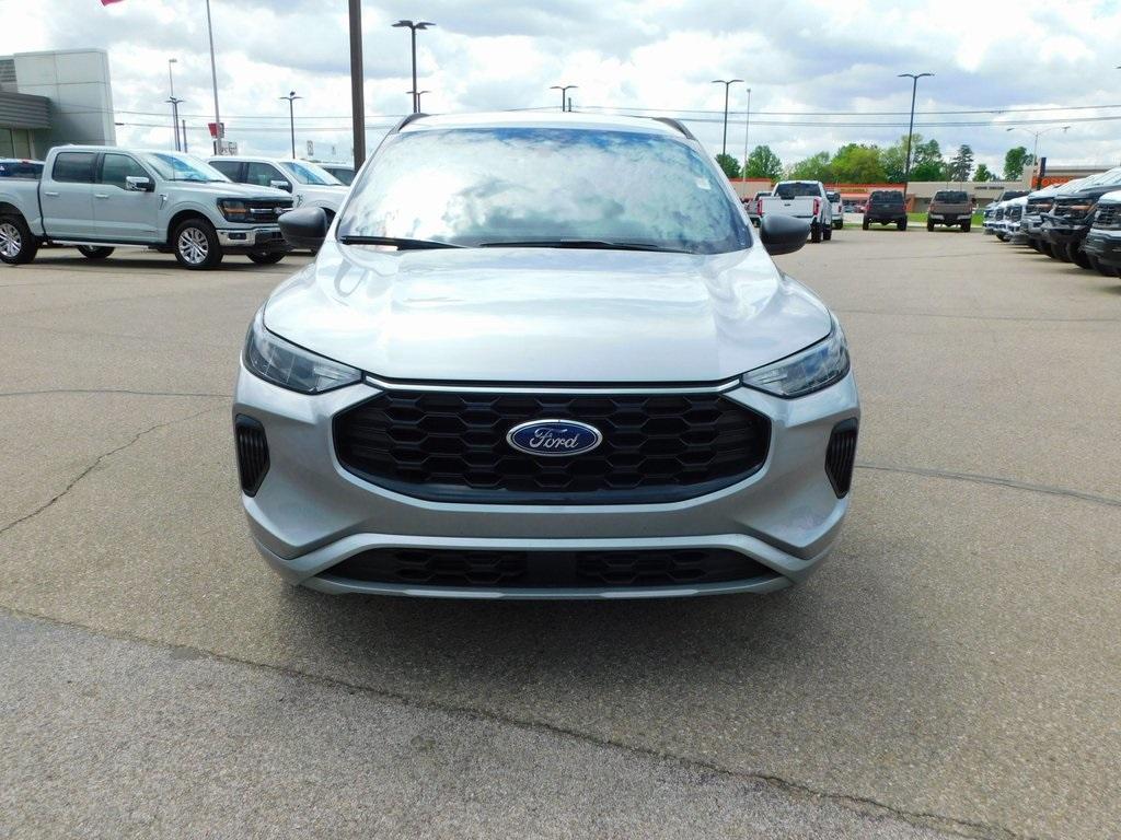 used 2024 Ford Escape car, priced at $22,788