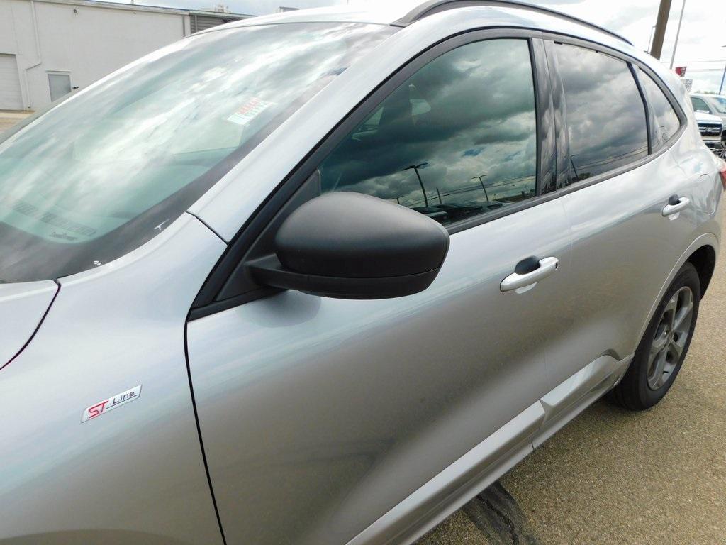 used 2024 Ford Escape car, priced at $22,788