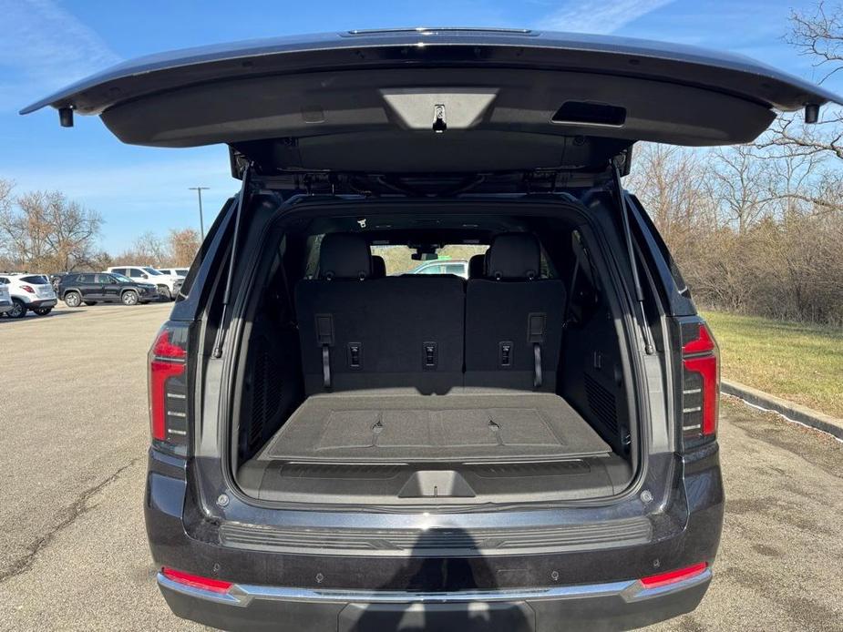 new 2025 Chevrolet Suburban car, priced at $66,920