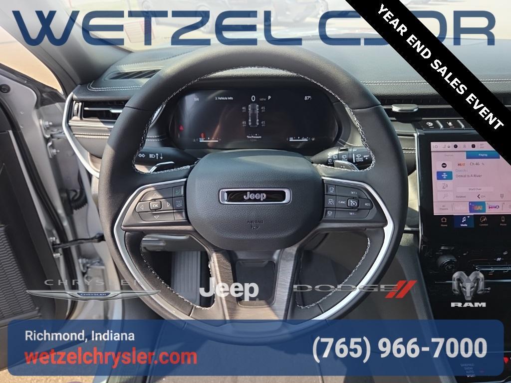 new 2025 Jeep Grand Cherokee car, priced at $40,918