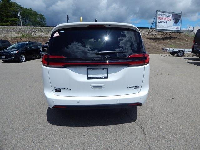 new 2024 Chrysler Pacifica car, priced at $47,995