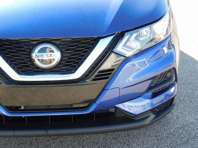 used 2020 Nissan Rogue Sport car, priced at $14,999