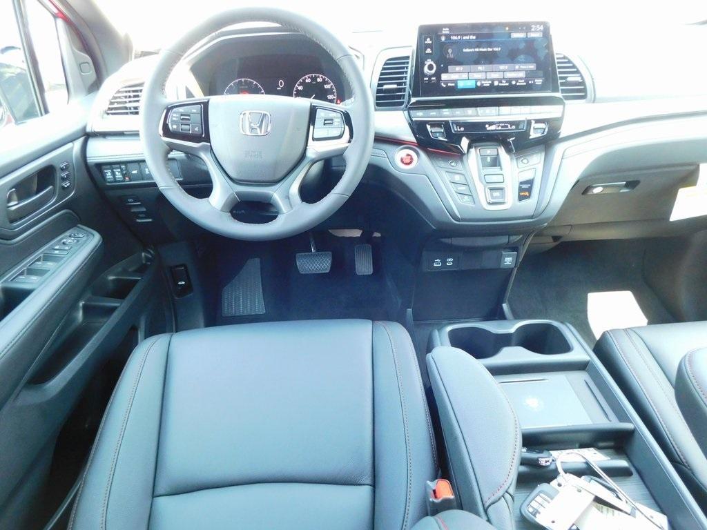 new 2026 Honda Odyssey car, priced at $44,595