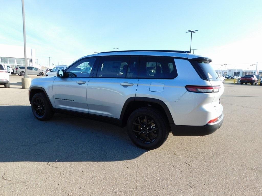 new 2024 Jeep Grand Cherokee L car, priced at $40,750