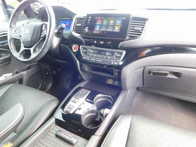 used 2019 Honda Passport car, priced at $25,999