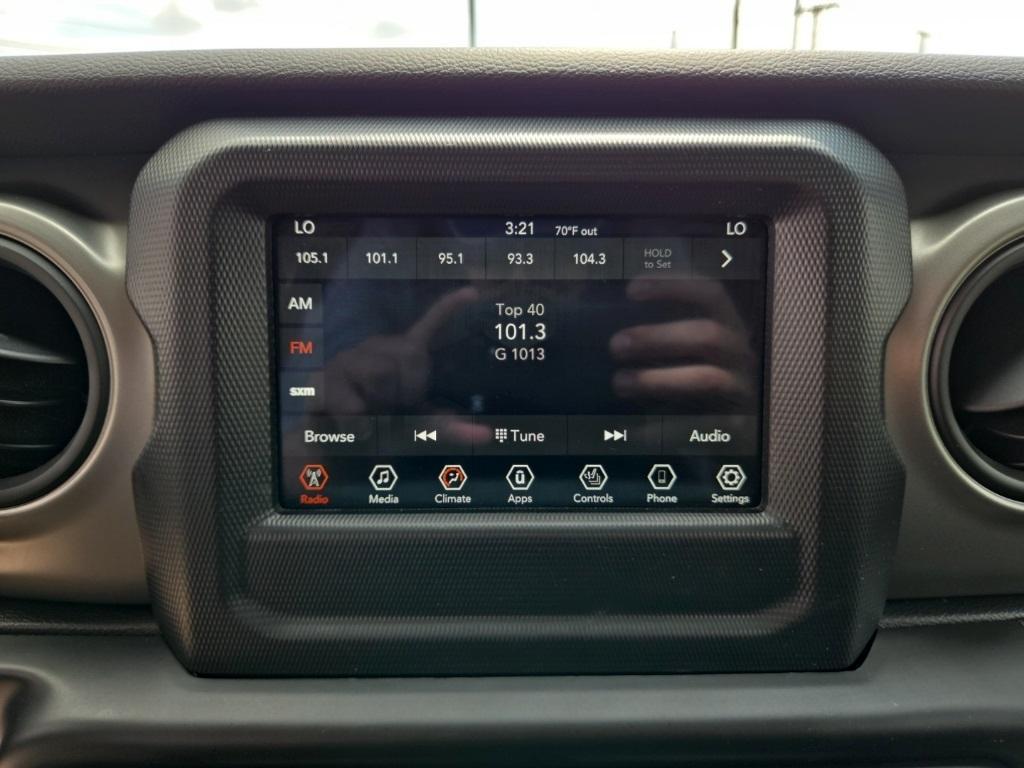 used 2021 Jeep Wrangler Unlimited car, priced at $32,788
