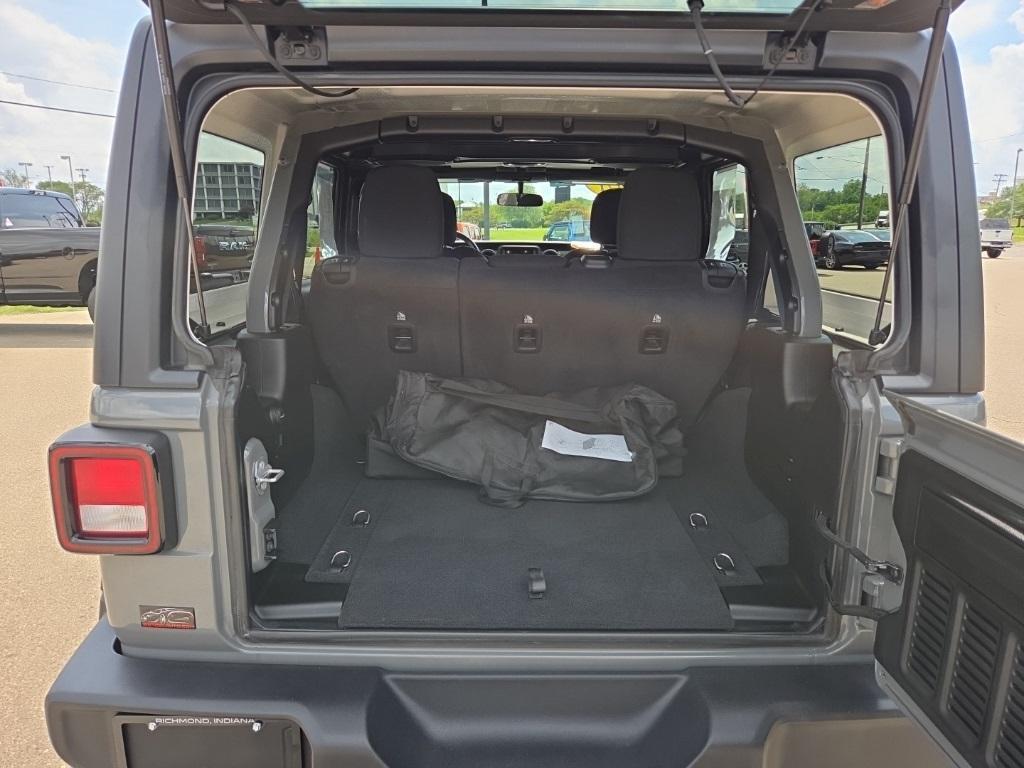 used 2021 Jeep Wrangler Unlimited car, priced at $32,788