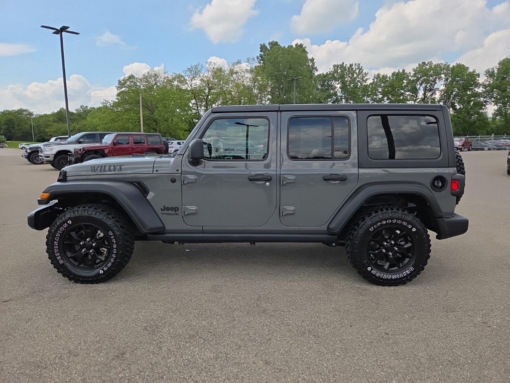 used 2021 Jeep Wrangler Unlimited car, priced at $32,788
